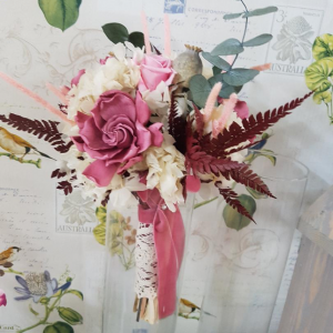Ramo de novia de flor preservada